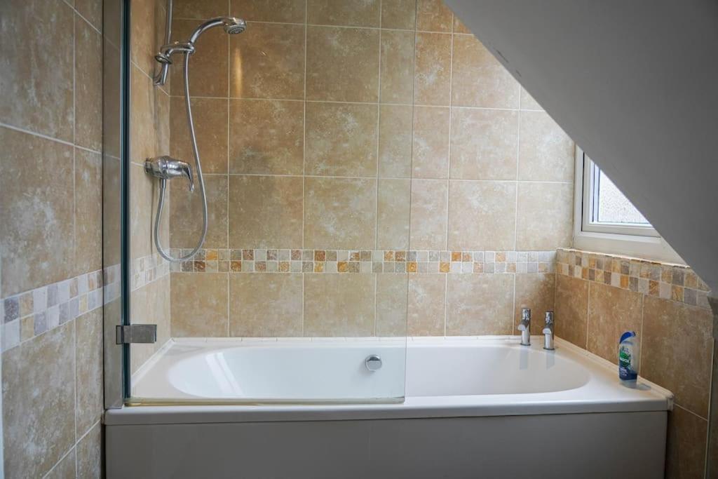 הוילה אוקספורד Large 4-Bed House For Up To 7 Guests W 2X Parking מראה חיצוני תמונה